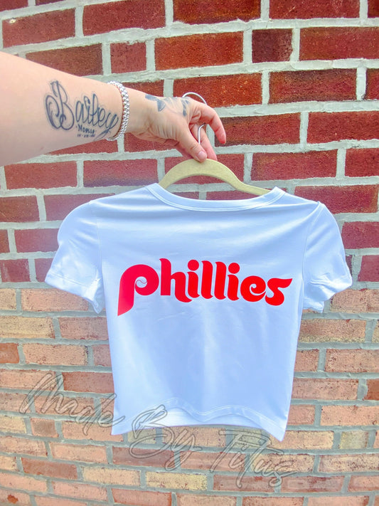 Red Phils Baseball Cropped Tee